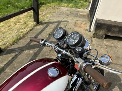 Lot 365 - 1975 Triumph Trident T160