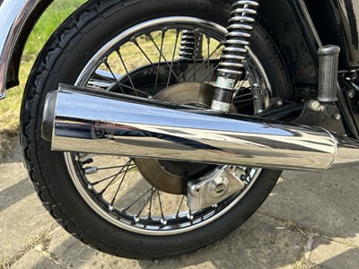 Lot 365 - 1975 Triumph Trident T160