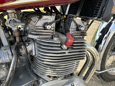 Lot 365 - 1975 Triumph Trident T160