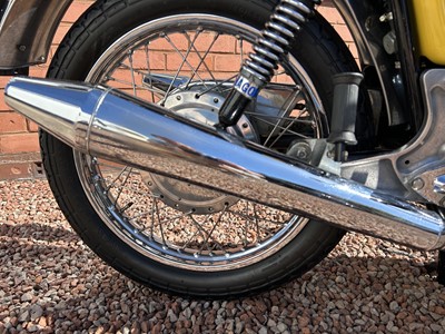 Lot 335 - 1971 Norton 750 Commando