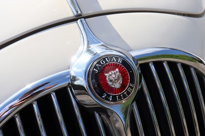Lot 32 - 1968 Jaguar 240