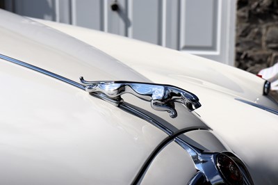 Lot 32 - 1968 Jaguar 240