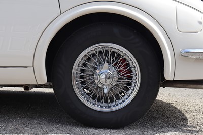 Lot 32 - 1968 Jaguar 240