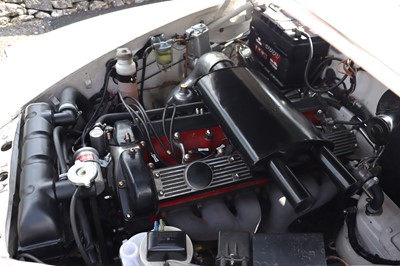 Lot 32 - 1968 Jaguar 240