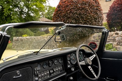 Lot 67 - 1973 Jaguar E-Type V12 Roadster
