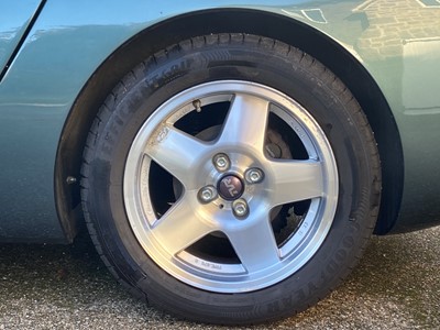 Lot 77 - 1992 TVR Griffith 4.0 250