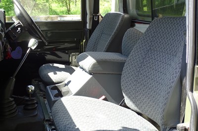 Lot 128 - 1987 Land Rover Defender
