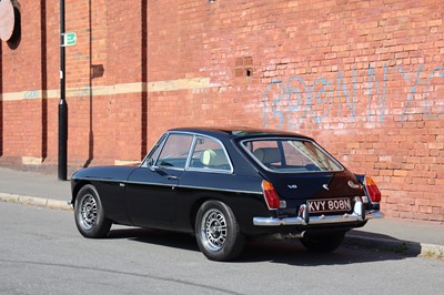 Lot 122 - 1974 MG B GT V8