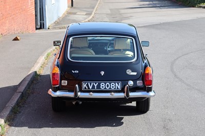 Lot 122 - 1974 MG B GT V8