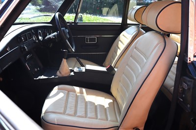 Lot 122 - 1974 MG B GT V8