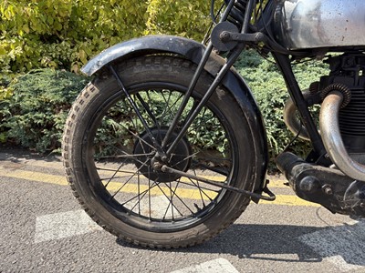 Lot 373 - 1934 Levis A2