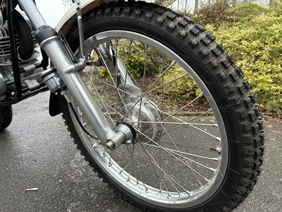 Lot 319 - 1975 Kawsaki KT250