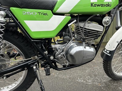 Lot 319 - 1975 Kawsaki KT250