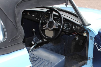Lot 13 - 1965 MG B Roadster