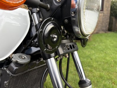Lot 386 - 1981 Yamaha RD350LC