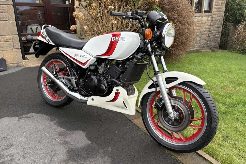 Lot 386 - 1981 Yamaha RD350LC
