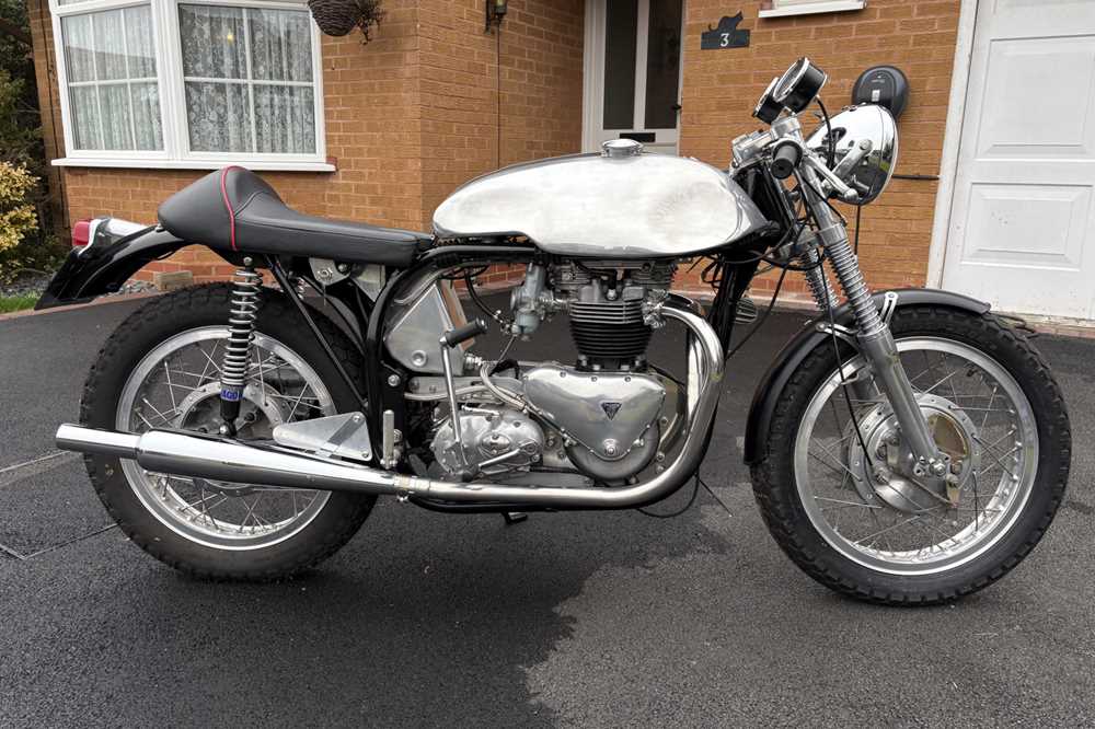 Lot 425 - 1962 Triton