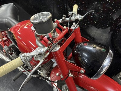 Lot 320 - 1955 Moto Guzzi 250 Airone