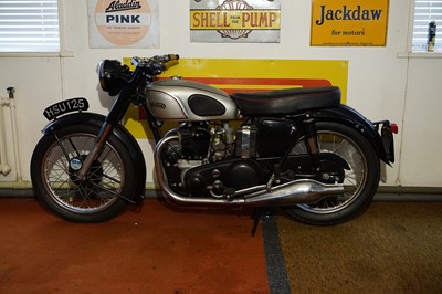 Lot 236 - 1953 Norton Model 7 Dominator