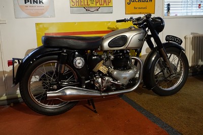 Lot 236 - 1953 Norton Model 7 Dominator