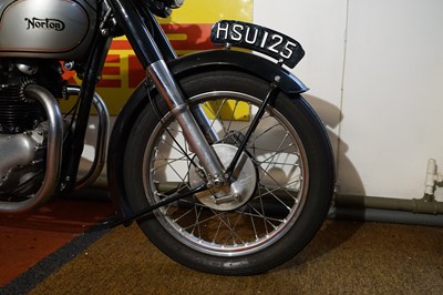 Lot 236 - 1953 Norton Model 7 Dominator