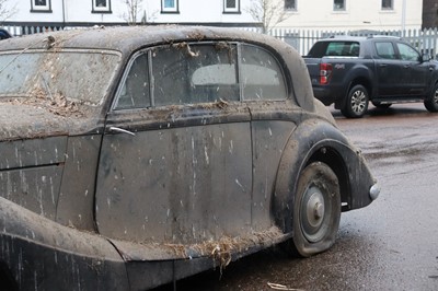 Lot 106 - 1949 Bentley Mk. VI Pillarless Saloon by Freestone & Webb
