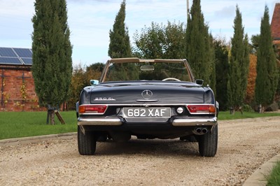 Lot 123 - 1964 Mercedes-Benz 230 / 250 SL