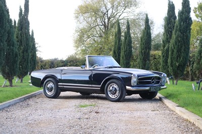 Lot 123 - 1964 Mercedes-Benz 230 / 250 SL