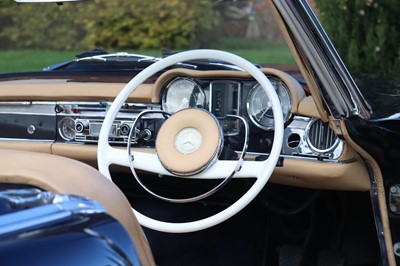 Lot 123 - 1964 Mercedes-Benz 230 / 250 SL