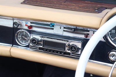 Lot 123 - 1964 Mercedes-Benz 230 / 250 SL