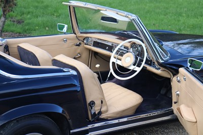 Lot 123 - 1964 Mercedes-Benz 230 / 250 SL