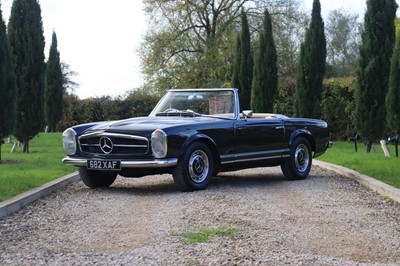 Lot 123 - 1964 Mercedes-Benz 230 / 250 SL