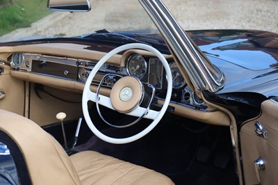 Lot 123 - 1964 Mercedes-Benz 230 / 250 SL