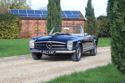 Lot 123 - 1964 Mercedes-Benz 230 / 250 SL