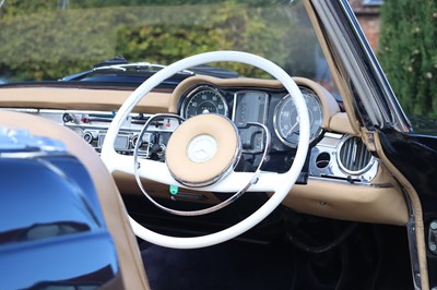 Lot 123 - 1964 Mercedes-Benz 230 / 250 SL