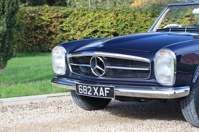 Lot 123 - 1964 Mercedes-Benz 230 / 250 SL