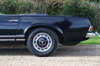 Lot 123 - 1964 Mercedes-Benz 230 / 250 SL
