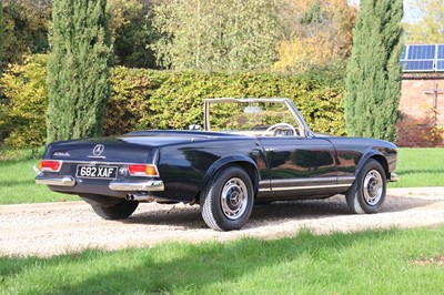 Lot 123 - 1964 Mercedes-Benz 230 / 250 SL