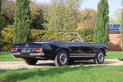 Lot 123 - 1964 Mercedes-Benz 230 / 250 SL