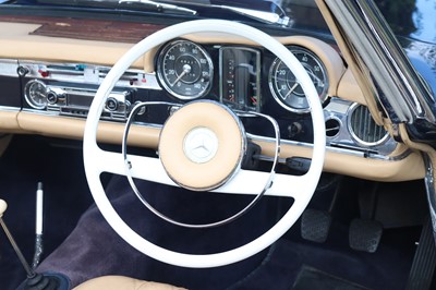 Lot 123 - 1964 Mercedes-Benz 230 / 250 SL