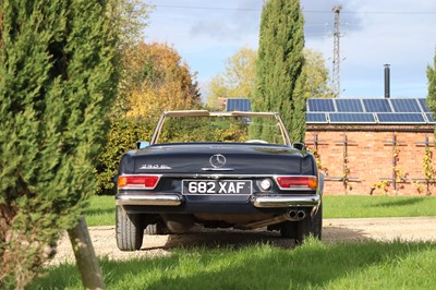 Lot 123 - 1964 Mercedes-Benz 230 / 250 SL
