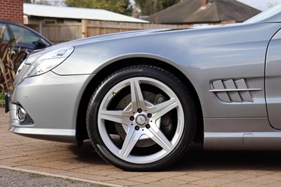 Lot 114 - 2008 Mercedes-Benz SL 500
