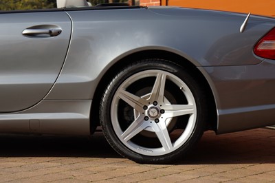 Lot 114 - 2008 Mercedes-Benz SL 500