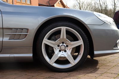 Lot 114 - 2008 Mercedes-Benz SL 500
