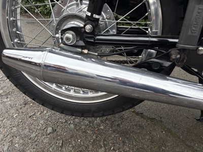 Lot 302 - 1973 Triumph Trident T150V