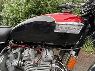 Lot 302 - 1973 Triumph Trident T150V