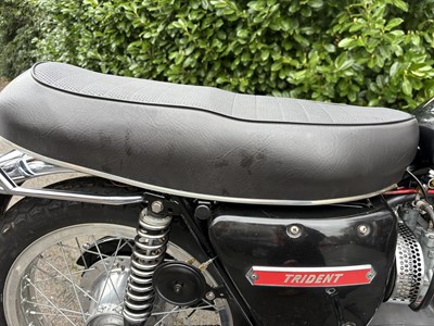 Lot 302 - 1973 Triumph Trident T150V