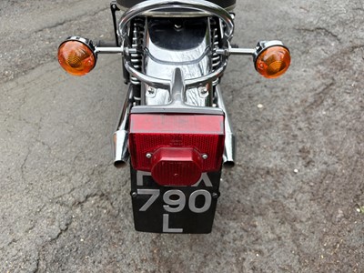 Lot 302 - 1973 Triumph Trident T150V
