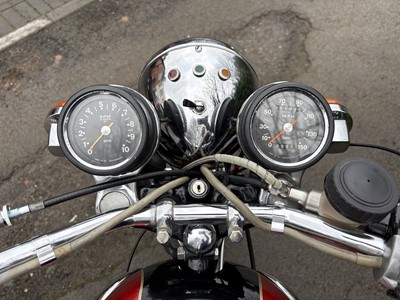 Lot 302 - 1973 Triumph Trident T150V