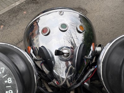 Lot 302 - 1973 Triumph Trident T150V